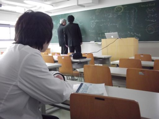 Prof.Elouadi先生の講義